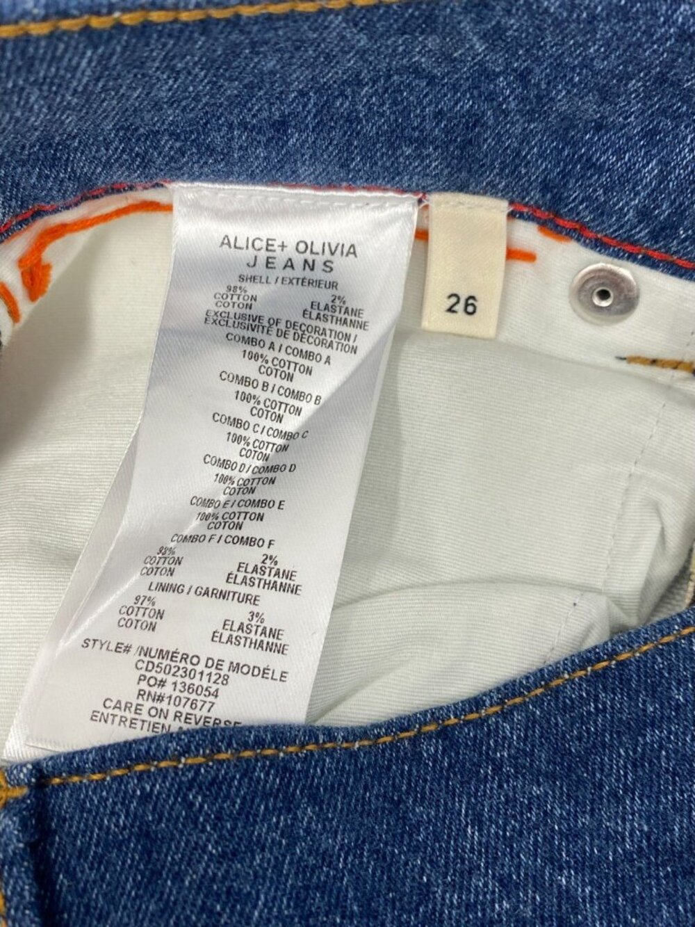 Alice + Olivia Weezy Lola Blue Multi Mixed Media Jeans 26 NWT $595 - Picture 11 of 11